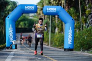 BIB: 1090
                            <button type="button" onclick="openModal(22575980)" class="btn btn-primary btn-sm float-right btn-popup" data-toggle="modal" data-target=".modal-high-quality">
                        <i class="fas fa-shopping-cart"></i> Add to Cart
                    </button>
                                            <button type="button" onclick="isThisMe(22575980, true)" class="btn btn-success btn-sm float-right btn-popup btn-isme hidden" data-toggle="tooltip" data-placement="bottom" title="นี่คือรูปของคุณใช่ไหม คลิกที่นี่เพื่อเอาเข้าอัลบั้ม">
                        <i class="fas fa-plus"></i> Add to album
                    </button>
                    <button type="button" onclick="isThisMe(22575980, false)" class="btn btn-warning btn-sm float-right btn-popup btn-isnotme hidden">
                        <i class="fas fa-ban"></i> Remove from album
                    </button>